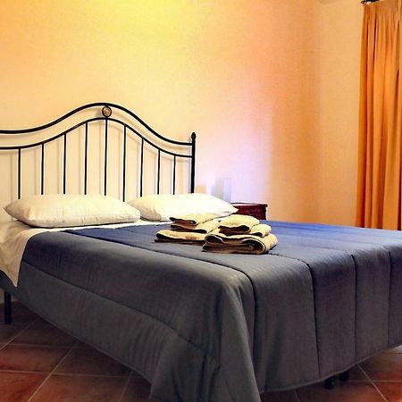 Villa Amelie  Bisceglie Buitenkant foto