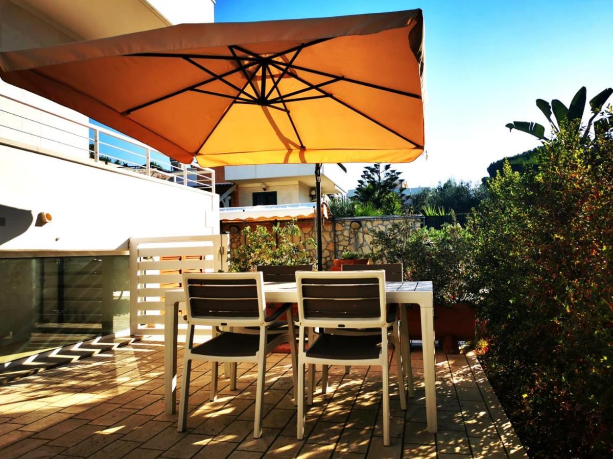 Villa Amelie  Bisceglie Buitenkant foto